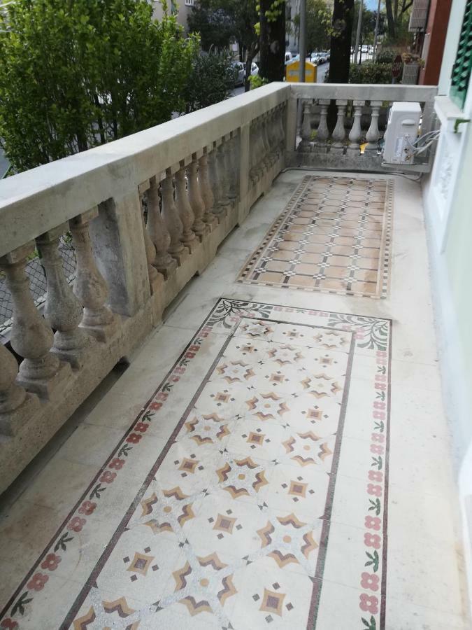 Agli Oleandri Appartamento In Villa Con Con Parcheggio Gorizia Kültér fotó